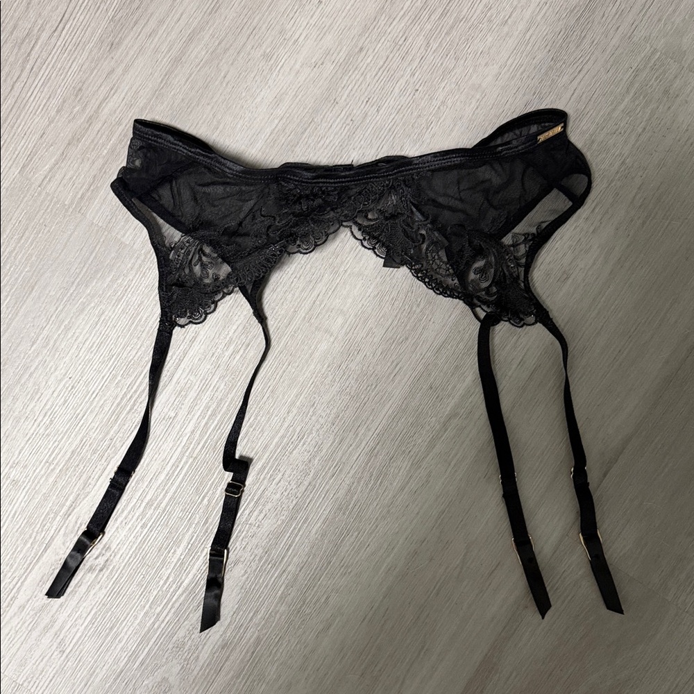 Bluebella Black Lace Garter Belt with Adjustable Straps